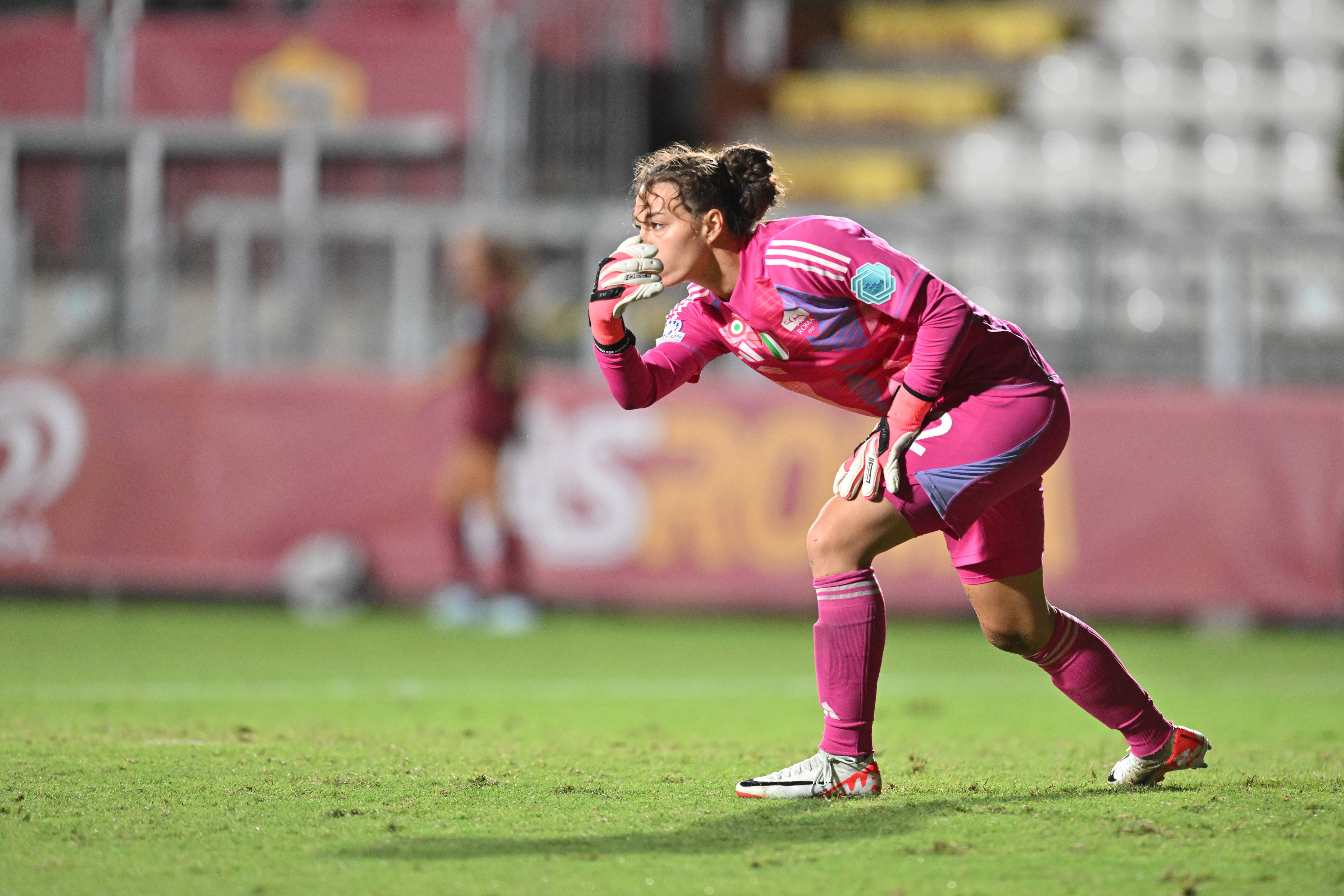 Un portar rom&acirc;n, desemnat MVP la debutul &icirc;n UEFA Champions League! &rdquo;Am făcut un meci mare&rdquo;